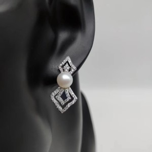 Double diamond pearl earrings
