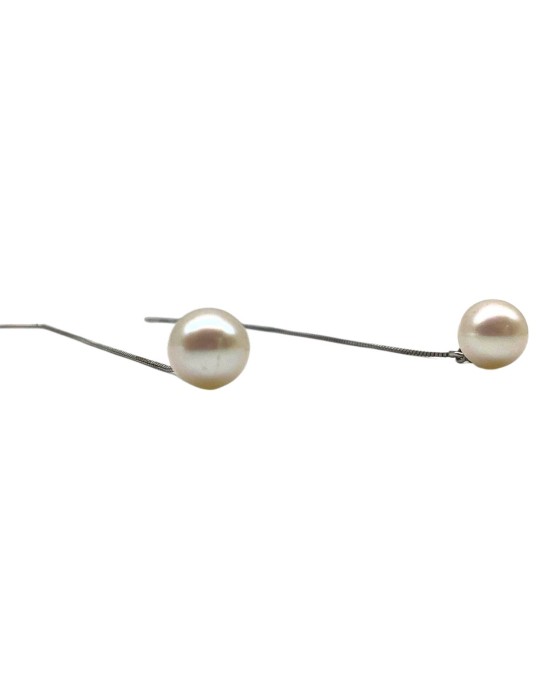 Silver pearl ear thread